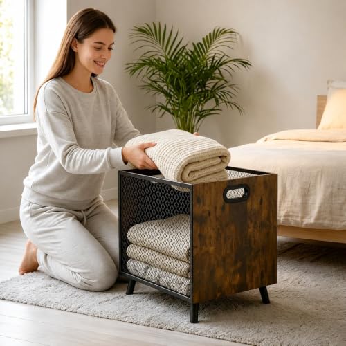 FANTERSI Rustic Brown 66L Blanket Basket Organizer - Wood & Metal Mesh Storage