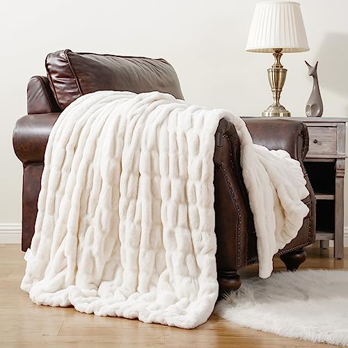 BATTILO Soft Ivory Faux Fur Throw Blanket 50x60 Inches Double-Sided Couch Decor