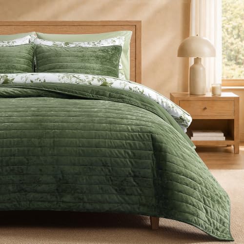 Channel Stitch Olive Velvet Quilt Set King Size with Shams - Bloomhaven