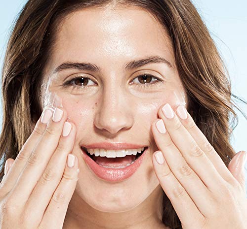 FarmHouse Fresh Kale Water Weightless Moisturizer - 2.5 Fl Oz, Hydrating Facial Cream