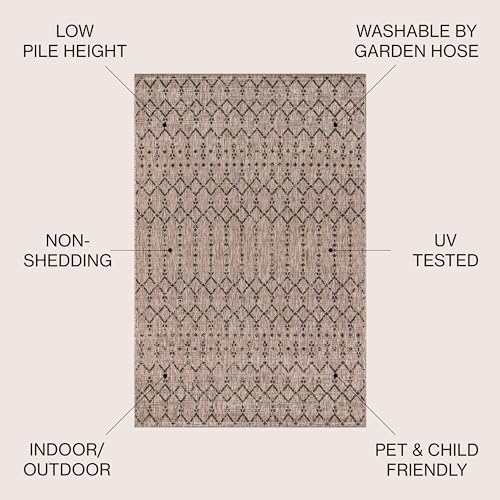 Jonathan Y Ourika Moroccan Indoor/Outdoor Area Rug 5'3" x 7'7" Natural/Black - Geometric Flat-Weave, Pet-Friendly