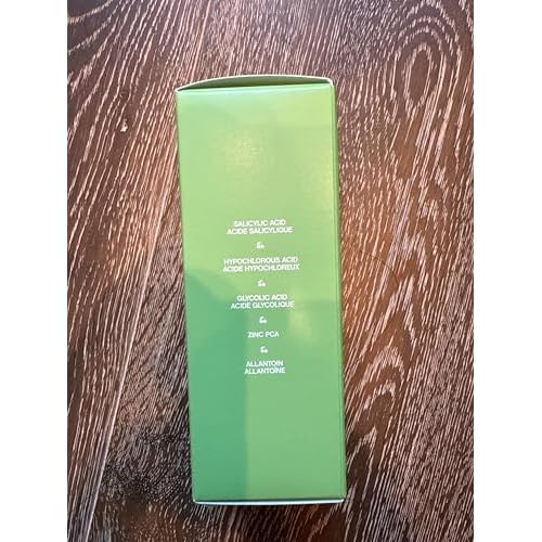Clearly Acne Clarifying + Calming Mist for Face & Body | Reduces Acne, Blackheads, & Redness | Strengthens Skin Barrier & Evens Texture | 2% Salicylic Acid + AHA | Vegan & Cruelty-Free (4 fl oz)