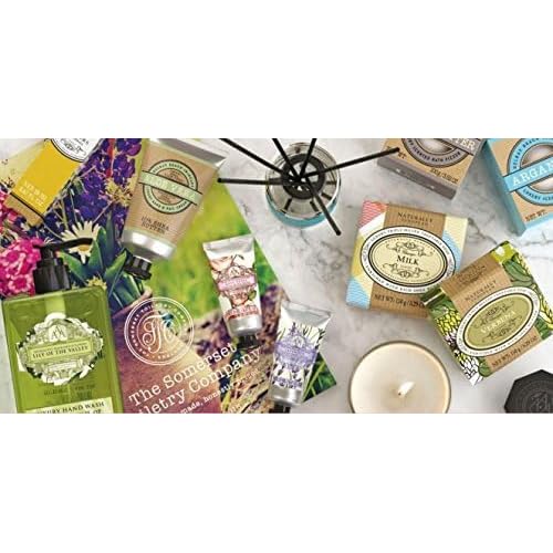 AAA Floral - Triple-Milled Luxury Soap Bar - Lavender - 200 g / 7 oz (SLS and Paraben Free)