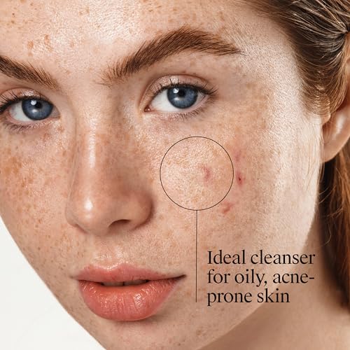 Neutrogena Deep Clean Invigorating Foaming Daily Exfoliating Facial Scrub with Glycerin, Gentle, Cooling & Exfoliating Gel Face Wash to Remove Impurities, Dirt, Oil & Makeup, 4.2 fl. oz