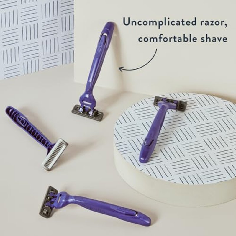 Harry's Men's Disposable Razors, 3-Blade Razors with Lubricating Strip and Pivoting Head, 4 Count (Pack of 2)