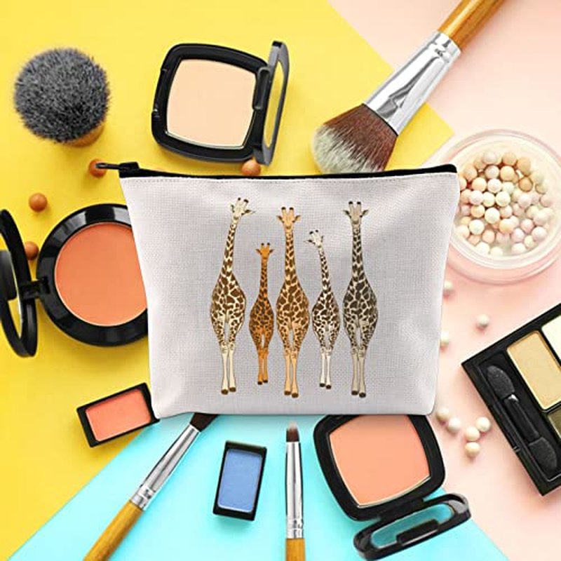 BLUPARK Funny giraffe cosmetic bag Animals lover gift giraffe zipper pouch giraffe lover gift giraffe makeup bag giraffe gifts for women(Giraffe Bag)