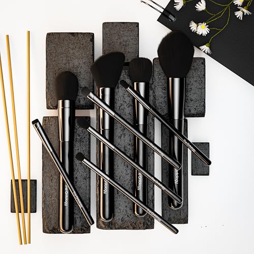 Essential Collection: 9-Piece Synthetic Makeup Brush Gift Set in Gloss Black for Face and Eyes?Ideal for Foundation, Powder, Blending, Blush, Bronzer, Eyeliner, and Eyeshadow