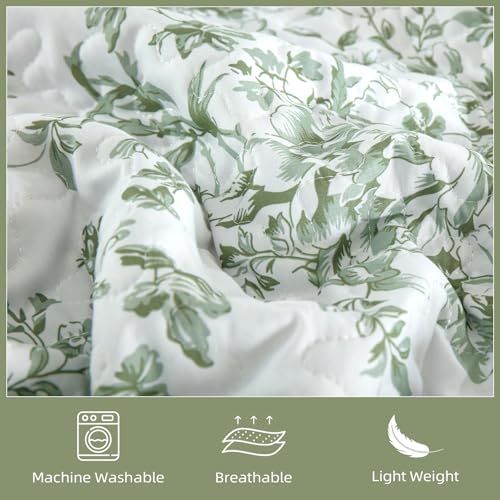 California King Quilt Set - Sage Green Botanical Lightweight Bedspread with Pillowcases - Reversible, 3 Pieces