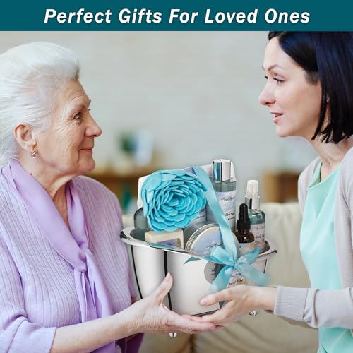 Spa Gift Basket for Women - Ocean Breeze & Coconut Scented Bath Set with Towel & Accessories - Variation Ocean Breeze + Coconut