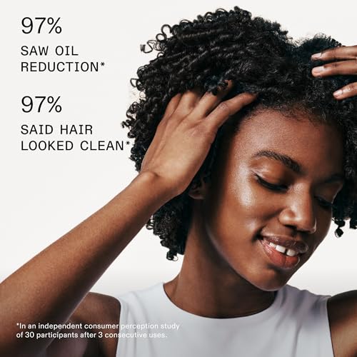 Olaplex No. 4D Clean Weightless Volume Dry Shampoo, Detoxifies Scalp, Neutralizes Odor, Leaves Hair Feeling Clean, For All Hair Types
