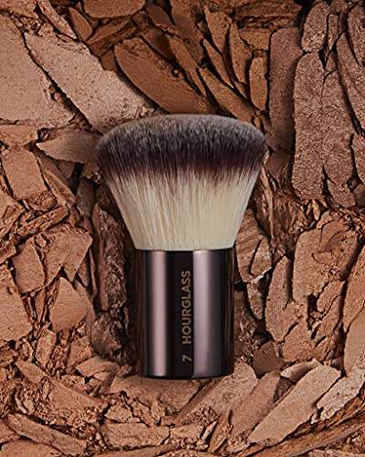 Finishing Makeup Brush #7 - Precision Face Brush for Blending & Detailing