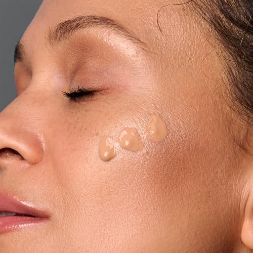 AmazingCosmetics Medium Beige Dual-Ended Foundation & Concealer