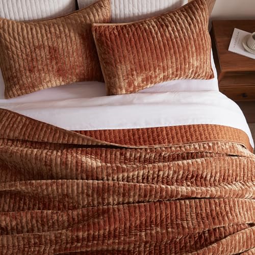 King Size Burnt Orange Velvet Quilt Set with 2 Shams - All Season Lightweight Comforter