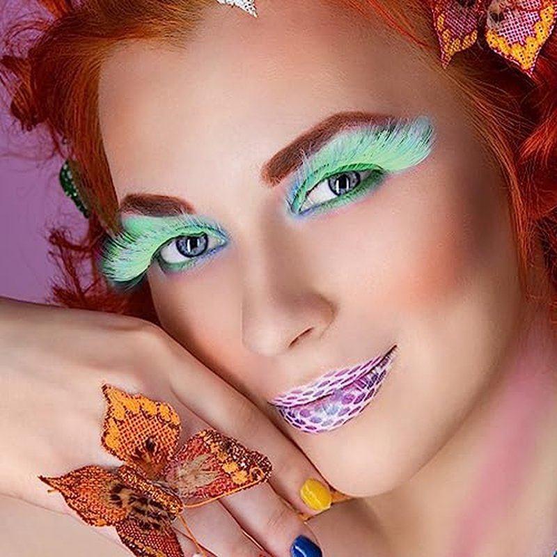 5 Pairs Charming False Eyelashes Fluorescence Glow In Dark For Women Reusable,Fluorescence Green False Eyelashes Wispy Dramatic Lashes Cat Eye Lashes(Fluorescent green)