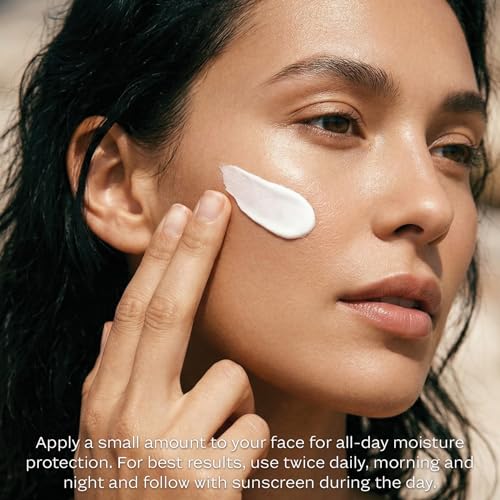 Piya Hydrating Face Lotion with Turmeric & Aloe Vera for All Skin Types