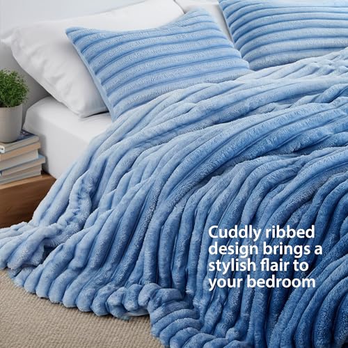 Queen Size Blue Ombre Ribbed Fluffy Comforter Set - Cozy Bed Bedding
