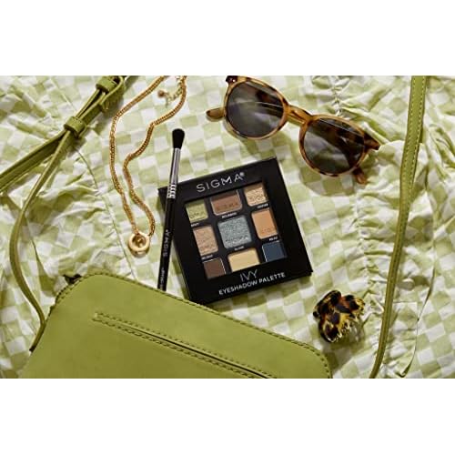 Sigma Beauty E38 Diffused Crease Brush - Blending Brush For Corner Eyelids - Eyeshadow Application and Fluffy Blending Brush - Apply Pigment and Blend Harsh Lines