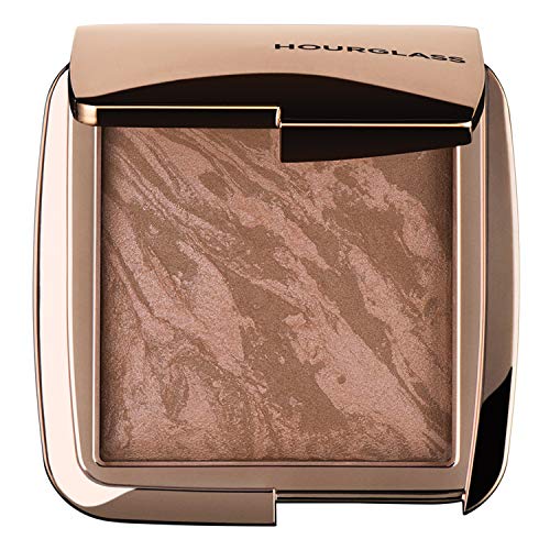 Hourglass Ambient Lighting Bronzer in Luminous Bronze Light. Highlighting Bronzer for a Natural Sun-Kissed Glow