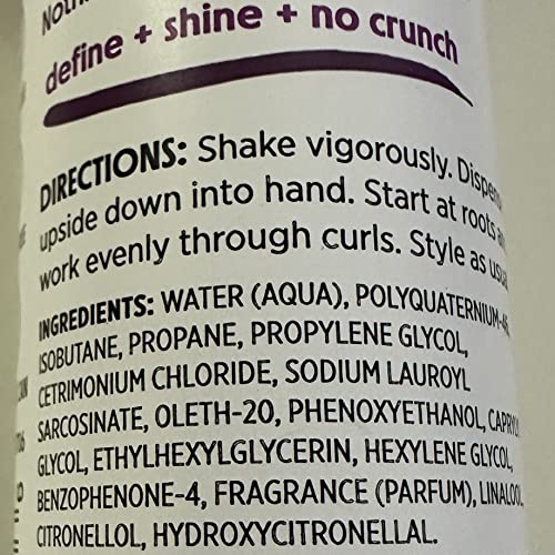 Not Your Mother's Not Your Mothers Curl Talk To Go Mini Styling SET. Defining Cream And Curl Activating Mousse.