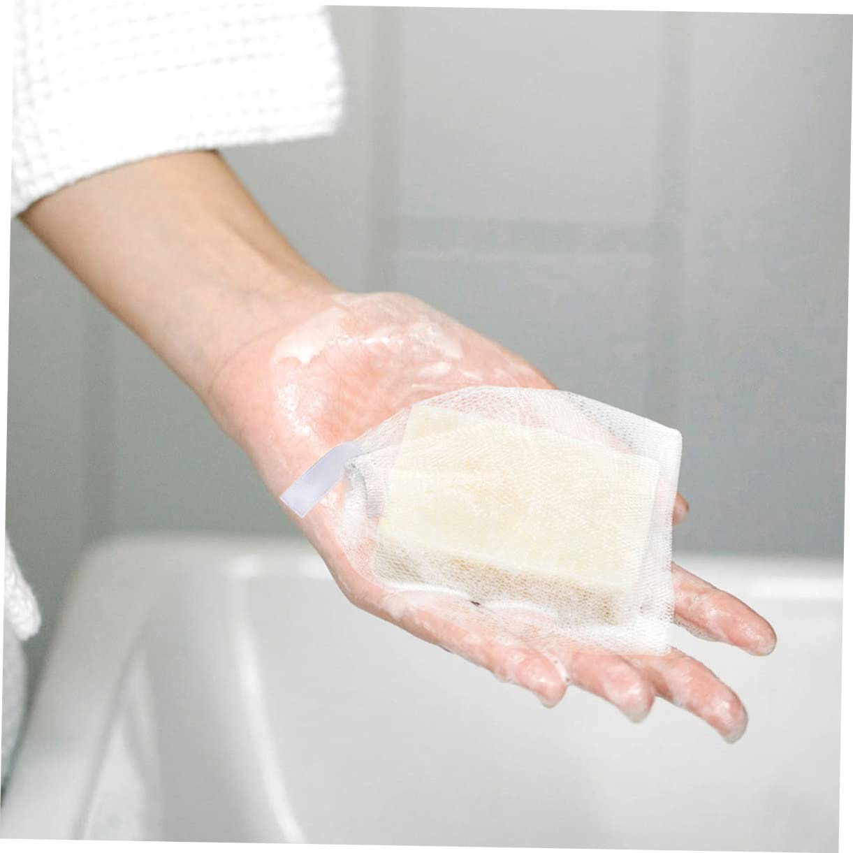 minkissy 4pcs Facial Foaming Nets for Soap Exfoliating Bubble Maker Pouches for Gentle Face Wash Skincare Routine Sponge Flower Design