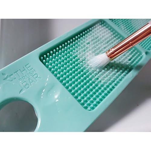 Mat Makeup Brush Cleaner - Exfoliating Pad for Deep Cleaning Foundations Brushes