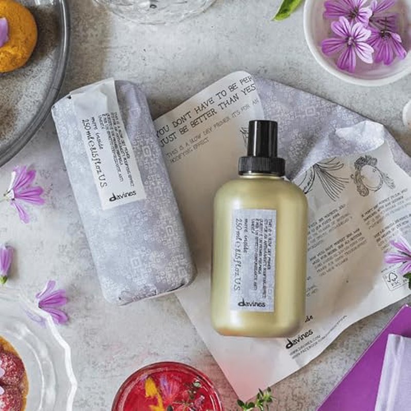 Davines This Is A Blow Dry Primer, No Hold Volume & Anti-Humidity Spray - Preps Hair for Styling, Protects from Heat & Adds Natural Shine, 8.45 Fl Oz