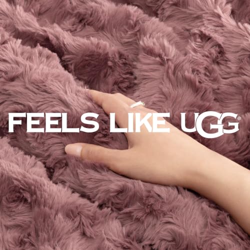 UGG Adalee Faux Fur Throw Blanket Red Gooseberry 50" x 70" – Plush & Warm