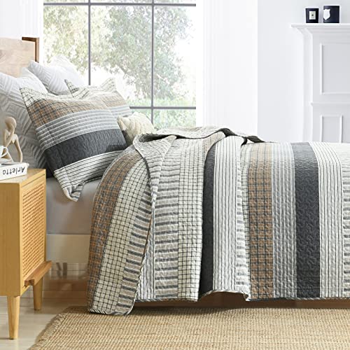 Queen Size Cotton Quilt Set with Reversible Patchwork Bedspread - Farmhouse Lightweight Bedding, 3 Pieces - White, Brown, Grey