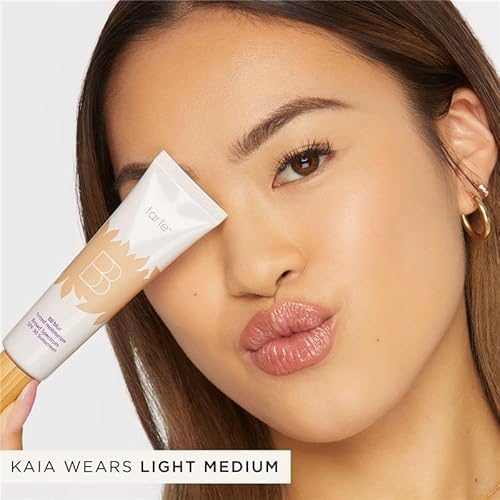 tarte BB blur tinted moisturizer Broad Spectrum SPF 30 ? Medium Buildable Coverage with Natural Lightweight Matte Finish, Vegan & Cruelty Free