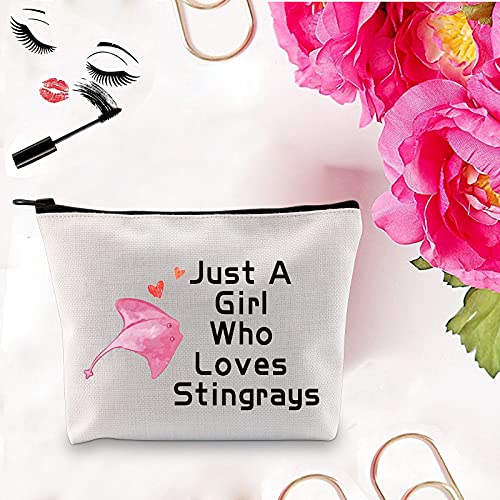 PXTIDY Stingray Makeup Bag Shark Lover Gift Just A Who Loves Stingrays Makeup Zipper Pouch Ocean Sea Animal Manta Ray Gift for Stingray Lovers (Beige)