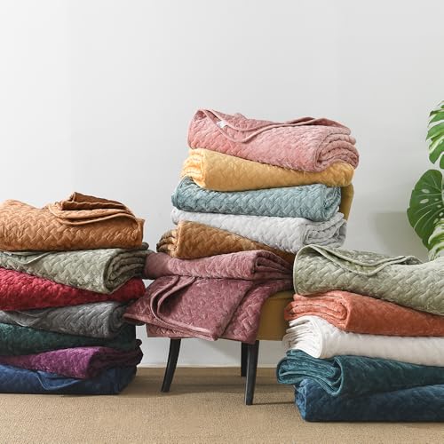 Velvet Bedspread Quilt Coverlet Bedding Set - Teal Queen Size (90x98 inches)