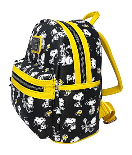 Peanuts Snoopy and Charlie Brown Shoulder Bag - Allover Print Women's Crossbody Purse
