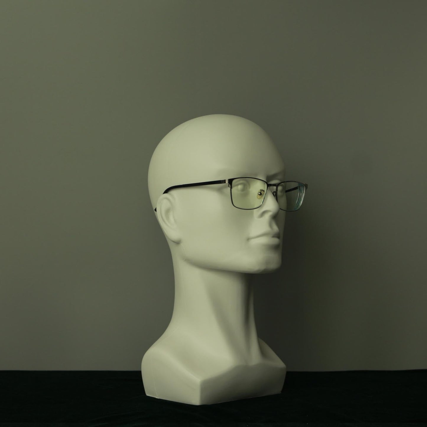 KimRuima Male Mannequin Head for Wigs Hats Sunglasses (White, 1PCS)