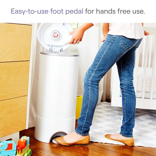 Diaper Pail - Munchkin STEP Powered by Arm & Hammer with Odor Control & Refill Pack
