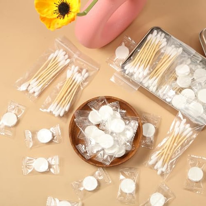 1000 Cotton Swabs Travel Size Individually Packaged Double Headed Cotton Swabs and 200 Compressed Towels Portable Disposable Towels Suitable for Travel Hotel Hiking Camping Outdoor Wedding