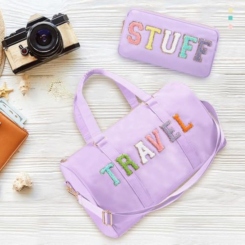 2 Pcs Travel Preppy Duffle Bag and Chenille Letter Makeup Pouch Cosmetic Zipper Patch Weekender Carry on Tote Bag for Women(Light Purple)