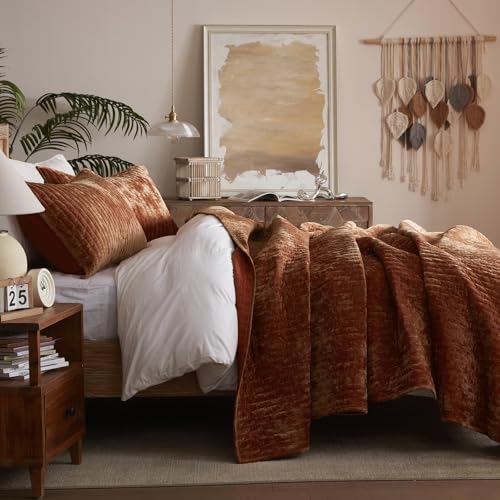 King Size Burnt Orange Velvet Quilt Set with 2 Shams - All Season Lightweight Comforter