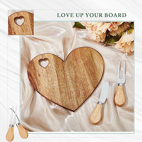 Acacia Color 12-Piece Heart-Shaped Bridal Shower Cheese Board Set with Accessories