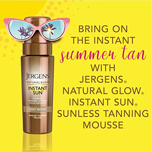 Jergens Natural Glow In-shower Lotion, for Fair to Medium Skin Tone, Wet Skin, Sunless Tanner Locks & Natural Glow Instant Sun Body Mousse, Self Tanner for Light Bronze Tan