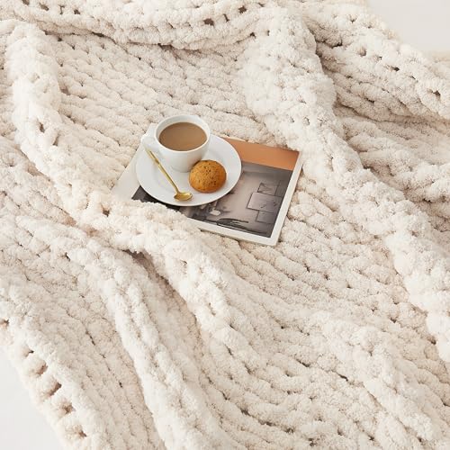 L'AGRATY Ivory Chunky Knit Throw Blanket 80x90 Inches for Couch & Bed