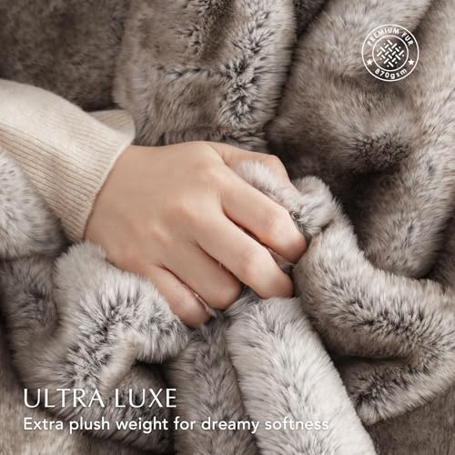 EverGrace Mink Faux Fur Throw Blanket 60x80 Ombré Hazel Brown - Luxury Plush