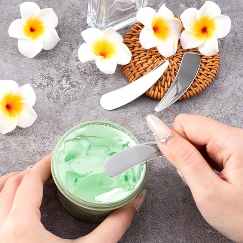 5pcs Mini Metal Makeup Spatula, Reusable Cosmetic Cream Spatulas Spoon, Skincare Scoop Applicator Facial Massage Beauty Tools for Mixing and Sampling Face Eye Cream- Silver