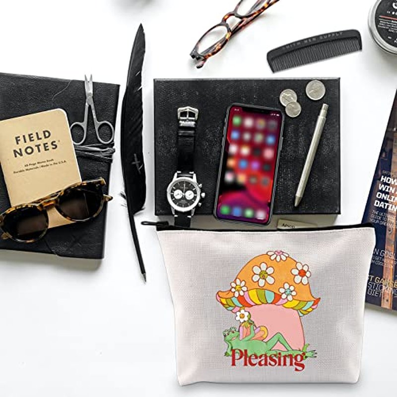 BLUPARK Singer Inspired Makeup Bag - Funny Music Fan Gift Zipper Pouch (Frog and Mushroom)