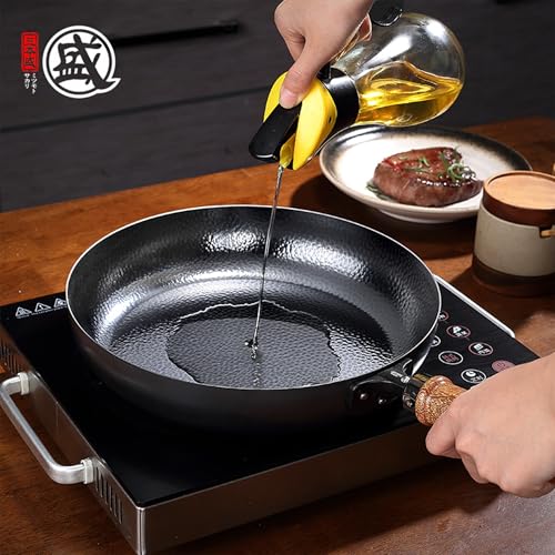 MITSUMOTO SAKARI 12-Inch Japanese Cast Iron Skillet Flat Bottom, Hammered Surface
