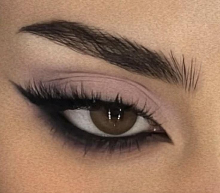 Natural Waterproof Eyeliner with Decorative Pot Holder - Organic, Smudgeproof, Unisex