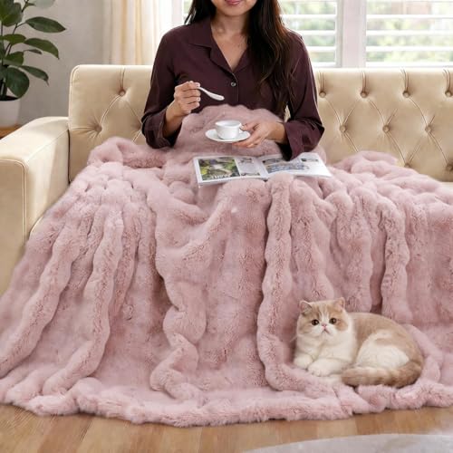 Ghouse Pink Faux Fur Bubble Throw Blanket 50x60 inches, 860 GSM, Soft Plush Decor for Couch & Bed