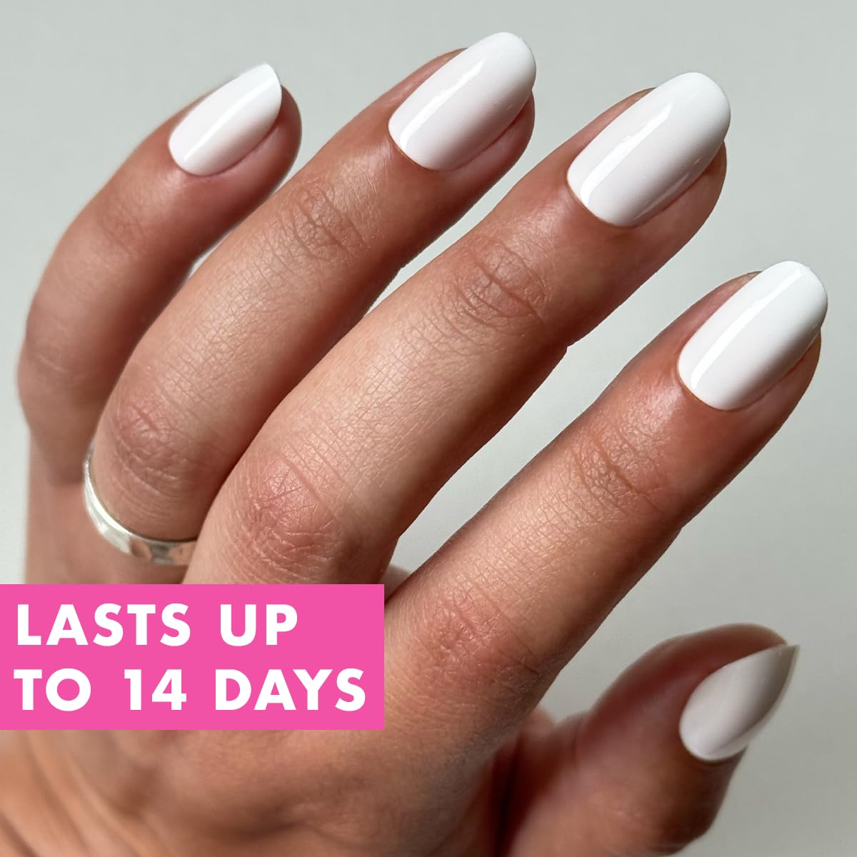 Olive & June Instant Mani Press On Nails (Glue) | Crisp White | Short, Round 42 Fake Nails, 21 Sizes Non-Toxic, Long-Lasting Recycled Materials Realistic Look | CCT Gradient