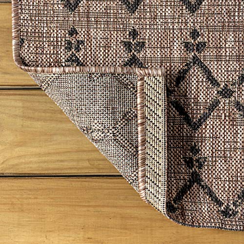 Jonathan Y Ourika Moroccan Indoor/Outdoor Area Rug 5'3" x 7'7" Natural/Black - Geometric Flat-Weave, Pet-Friendly