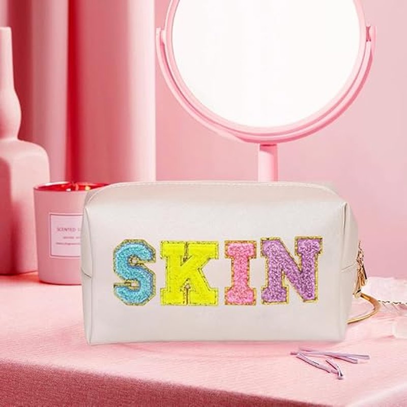2 Preppy Patch Makeup Bag Chenille Letters Cosmetic Bag Personalized Initial Cute Face Skin Pu Leather Portable Waterproof Toiletry Bag with Keychain Travel Make up Bag for Women Teen Girls