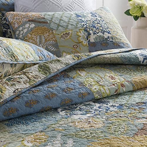 Reversible Cotton Bedspread Quilt Set with Shams - Rustic Patchwork, Queen Size, Sage Green, Floral / Branch Variation